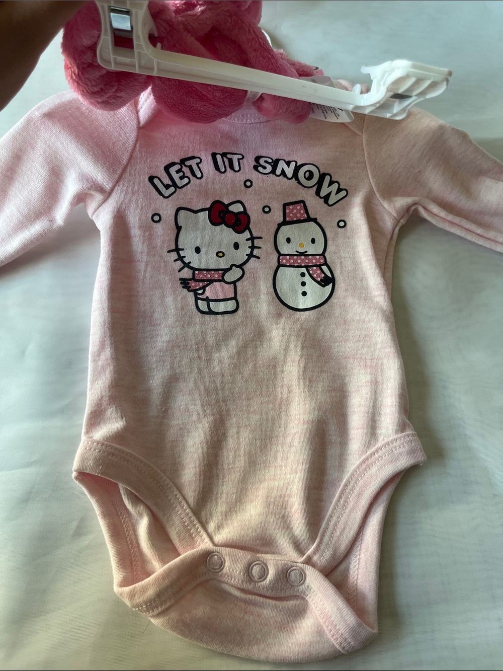 Hello Kitty Winter Themed Pink Baby Set with Bow - Picture 2 of 4